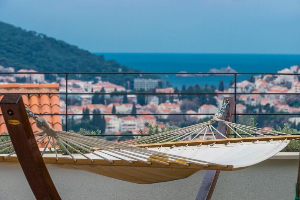 Walking Distance Old Town 120M2,Garden,View,Garage Apartment Dubrovnik Ngoại thất bức ảnh